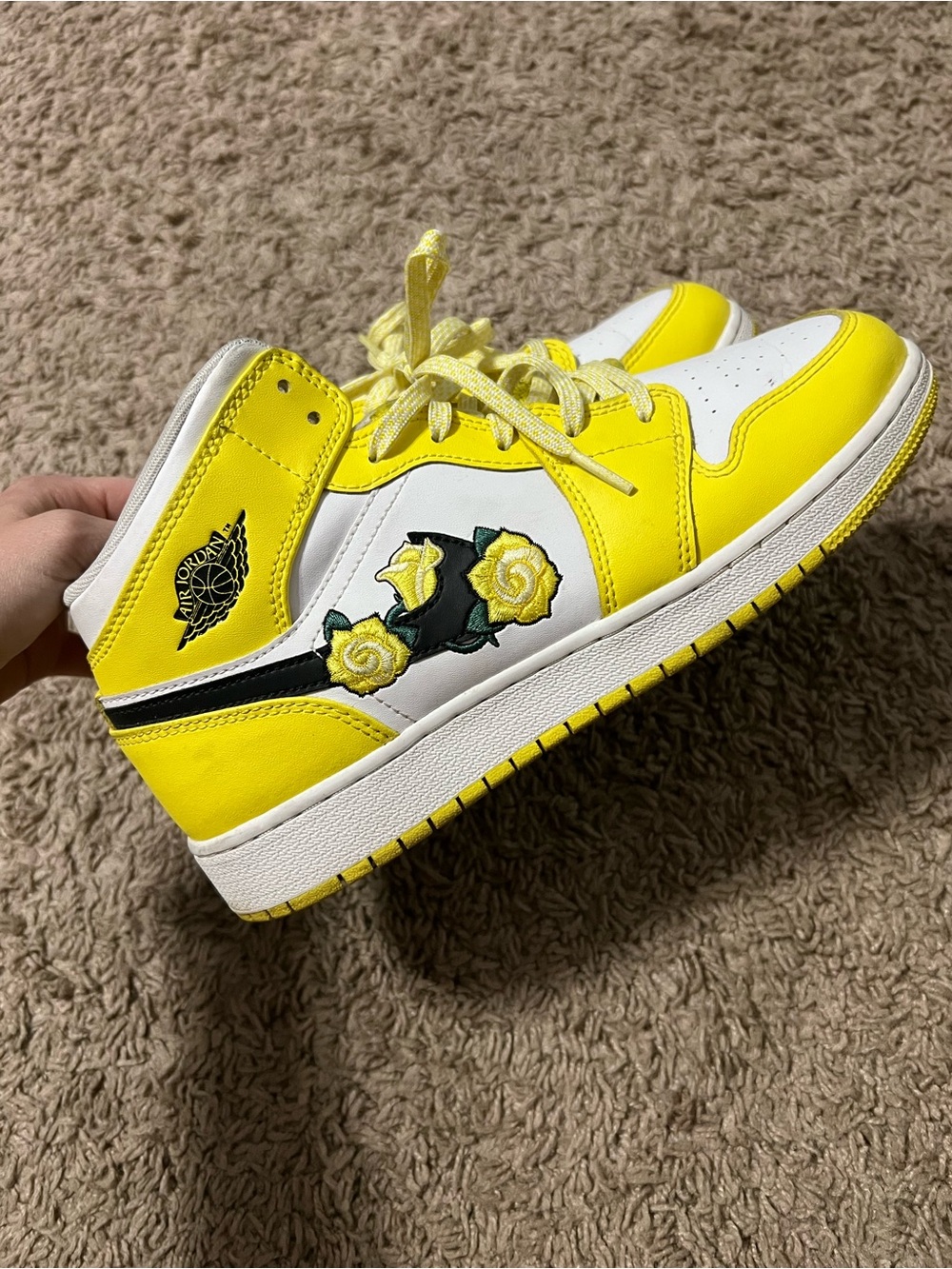 Nike Kids Yellow and White High-Top Sneakers with Rose Embroidery